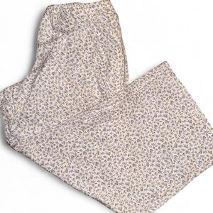 Hollister Women’s Floral Ribbed Sleep Pants – White/Purple/Green – XL Short